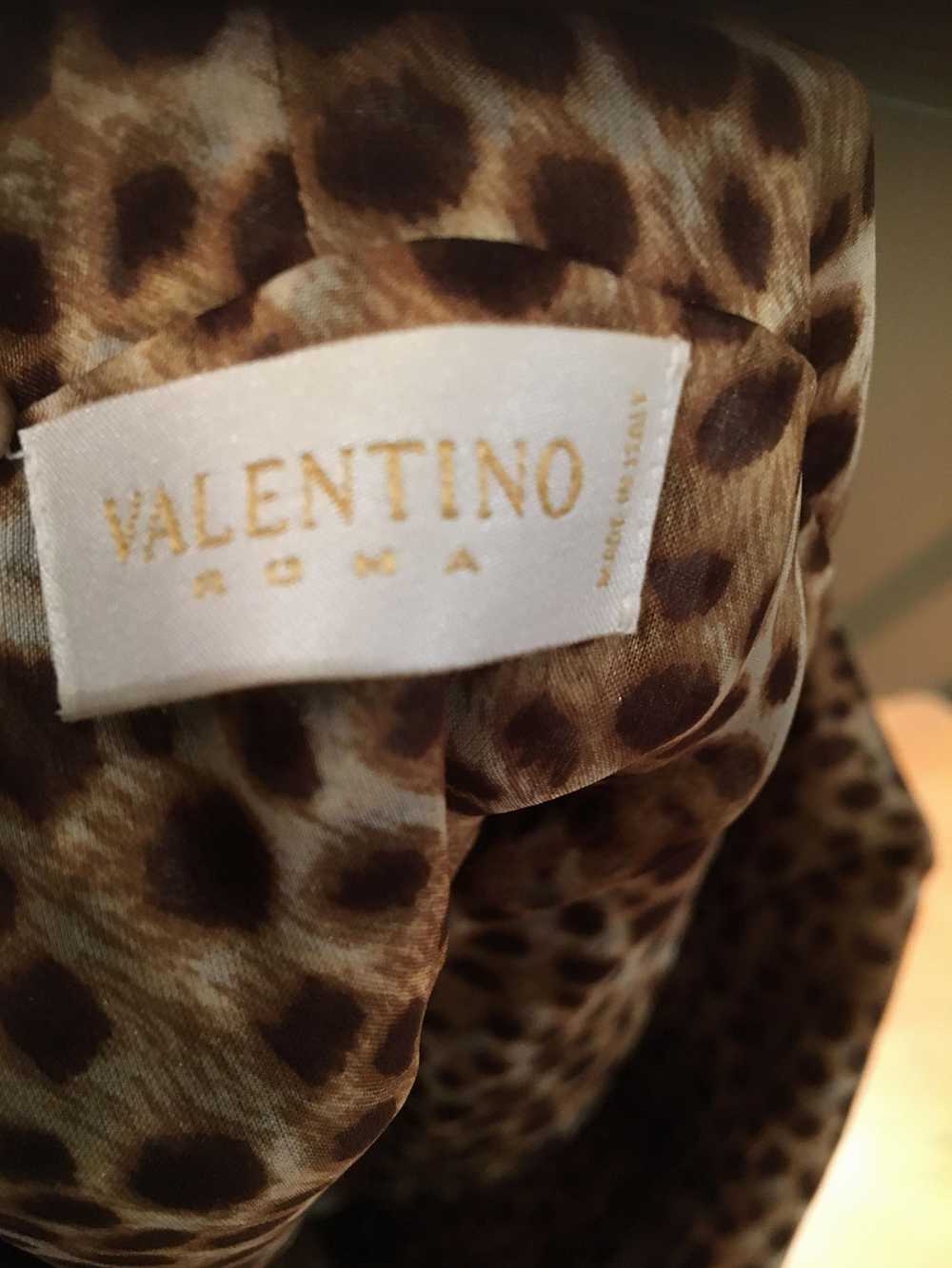 Valentino Valentino vintage animal print silk ple… - image 9