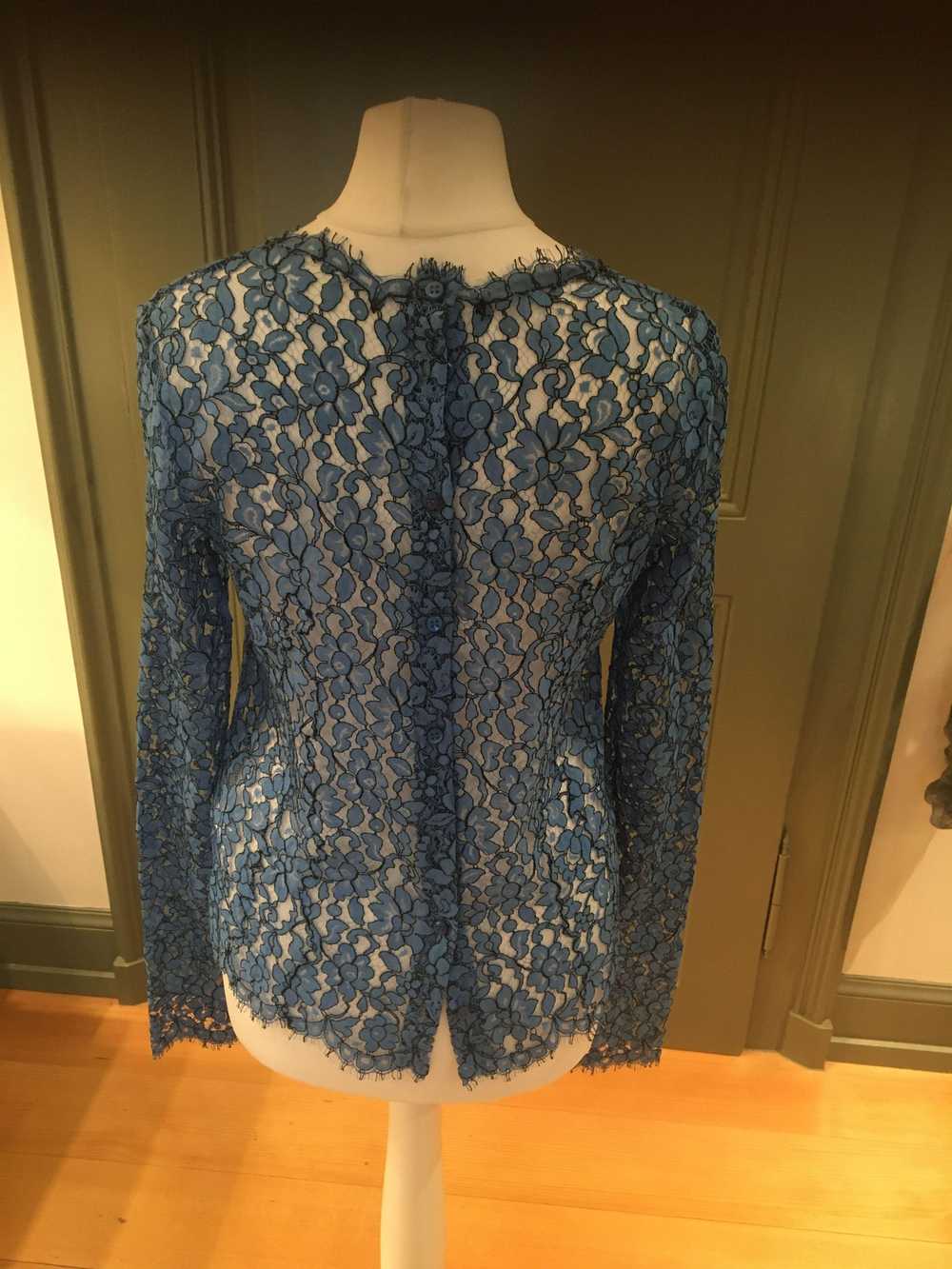 Product Details Blue Floral Lace Top - image 10