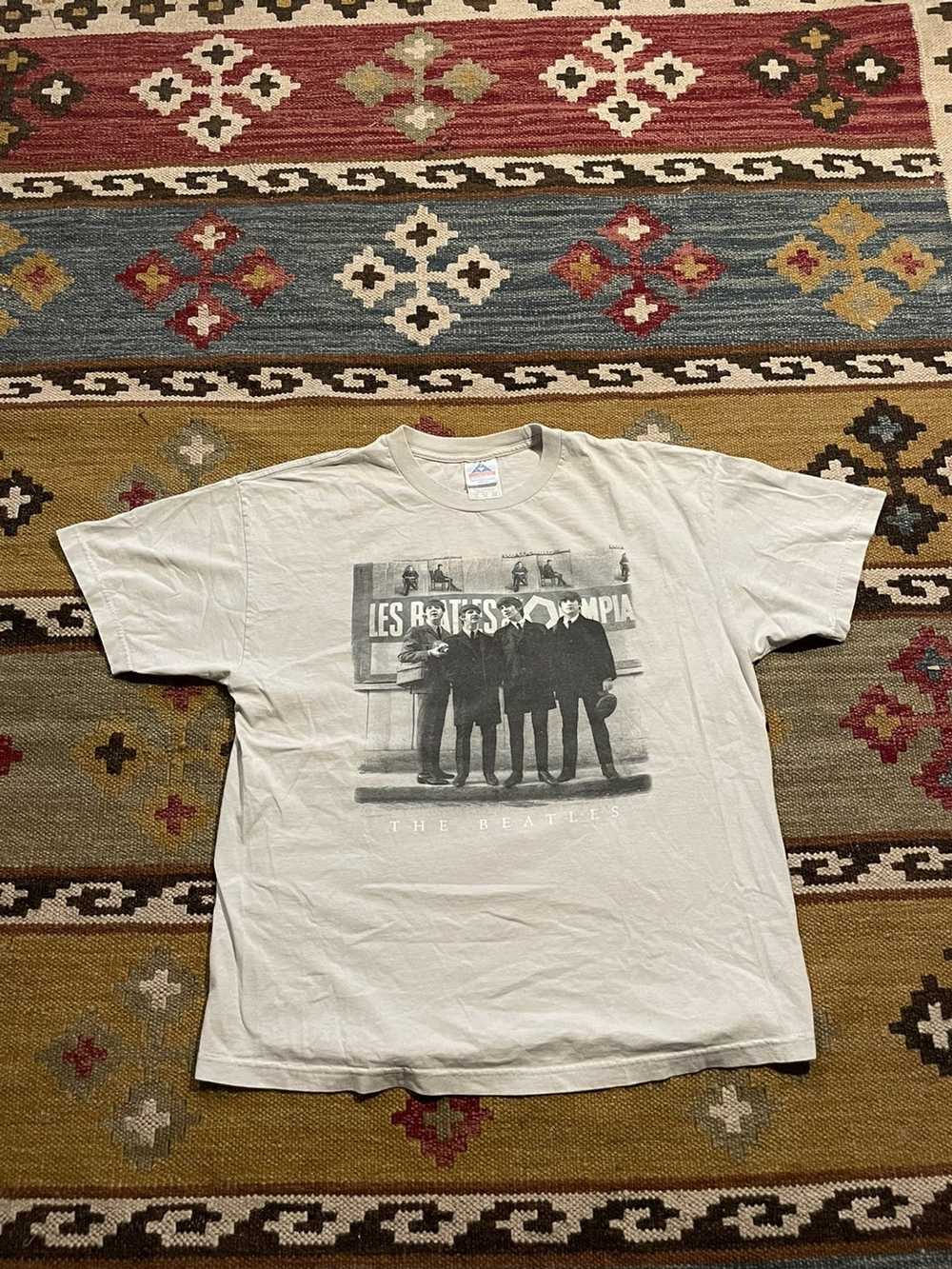 Streetwear × Vintage Vintage y2k Beatles band tee - image 1