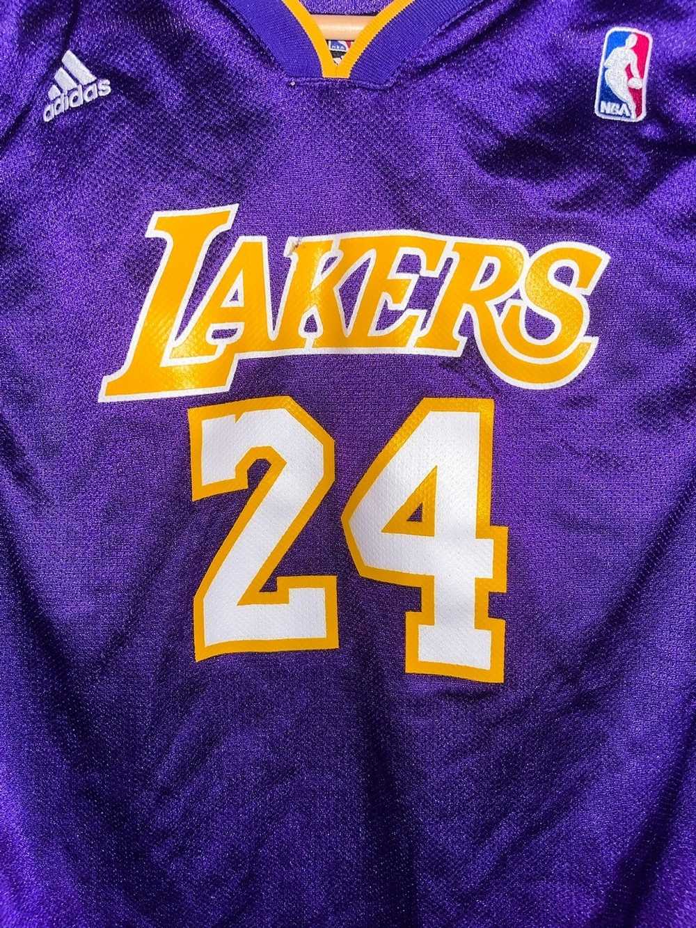 🔥🔥Check out the dope basketball jersey! #LosAngelesLakers