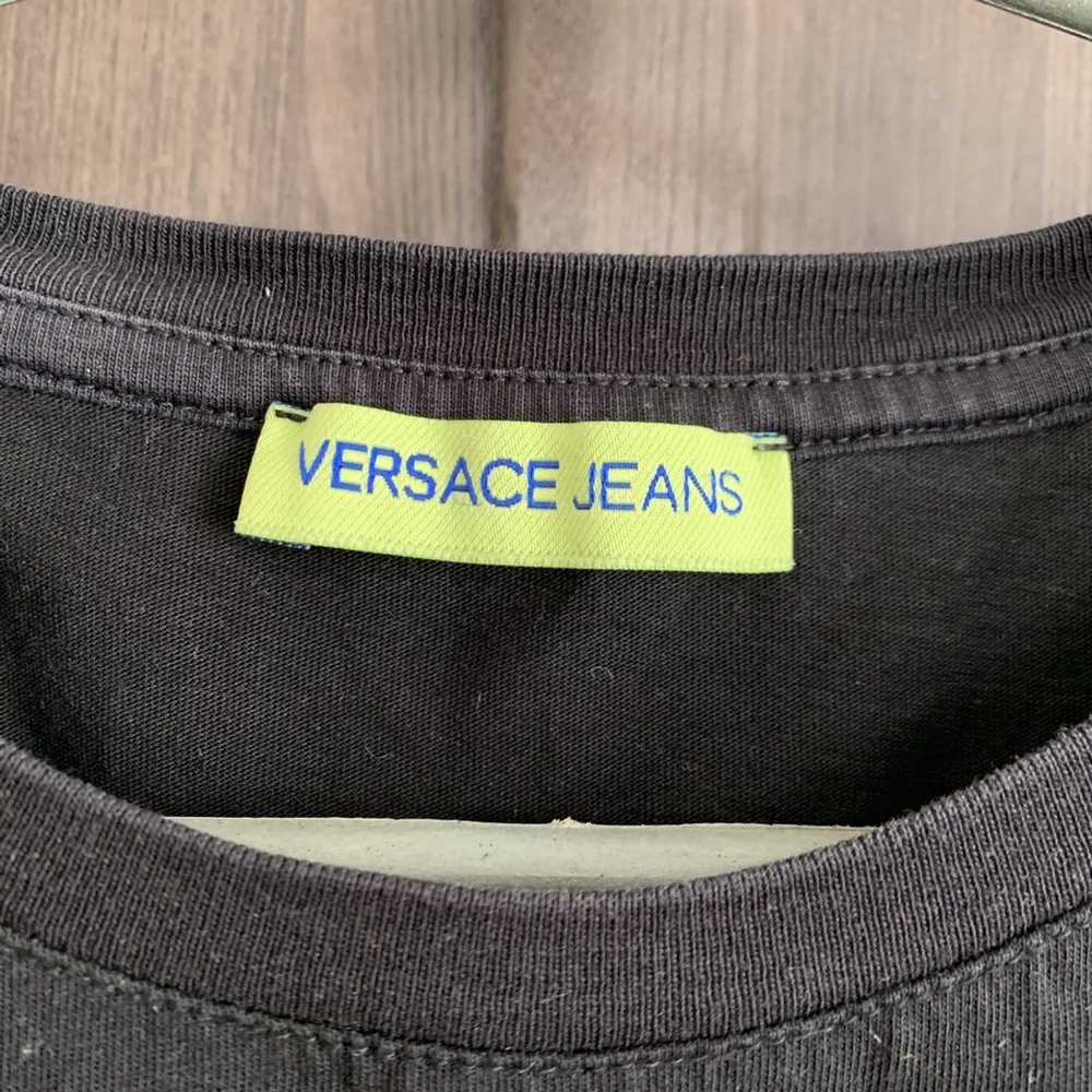 Luxury × Streetwear × Versace Versace jeans tshirt - image 2