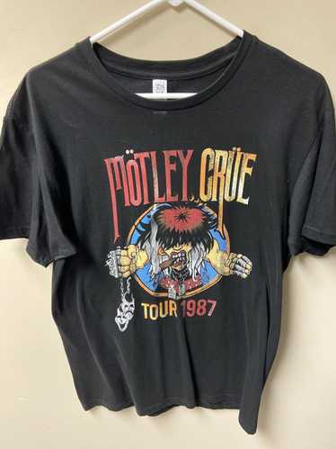 GIRLSCHOOL 80's Vintage T Shirt // '83 - '84 Play Dirty Tour — Hellhound  Vintage