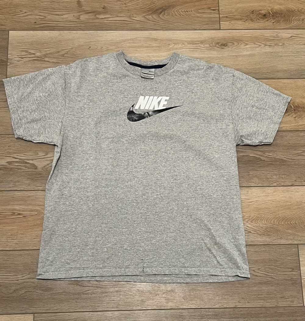 Nike × Vintage Vintage Y2K Nike Spellout Tee - image 1