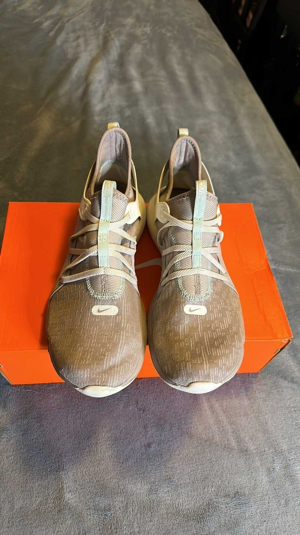 Nike Flex Contact 3 AQ7484-003 men's 10 natural Motion Offset 6.0 Shoes  2019