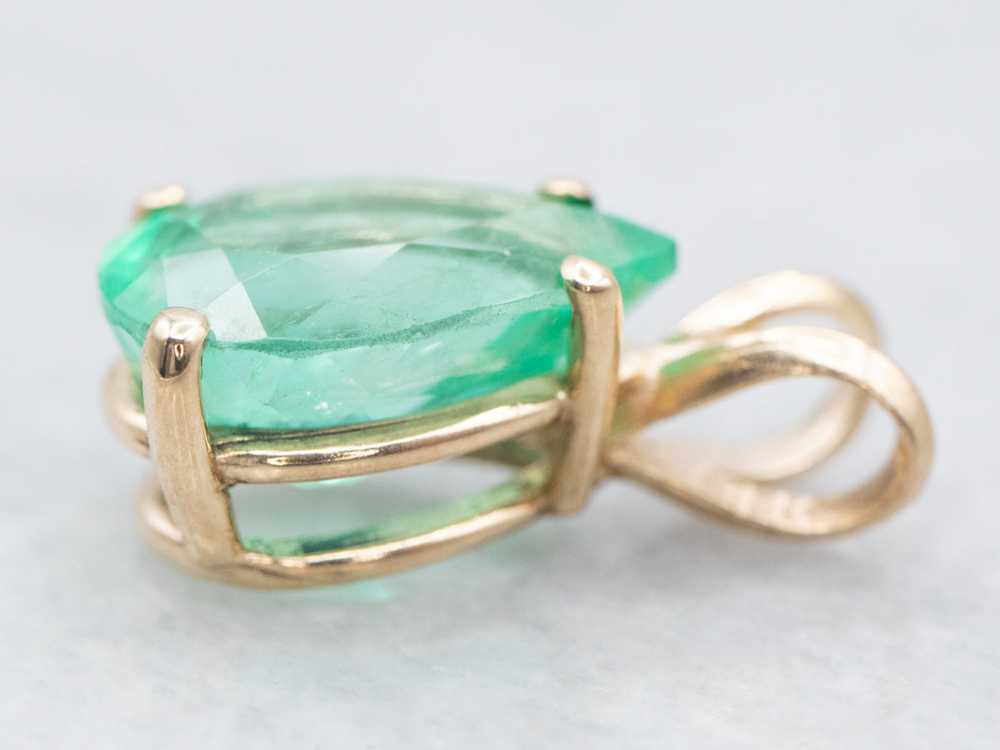 Stunning Teardrop Emerald Pendant - image 2