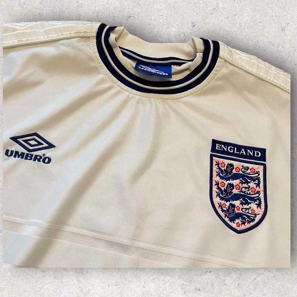 Umbro 1999-00 England T-Shirt Football Vintage Na… - image 3