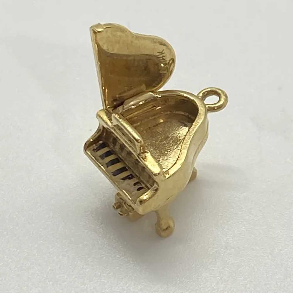 Moving Grand Piano Vintage Charm 14K Gold Three-D… - image 2