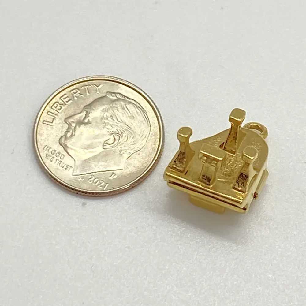 Moving Grand Piano Vintage Charm 14K Gold Three-D… - image 3