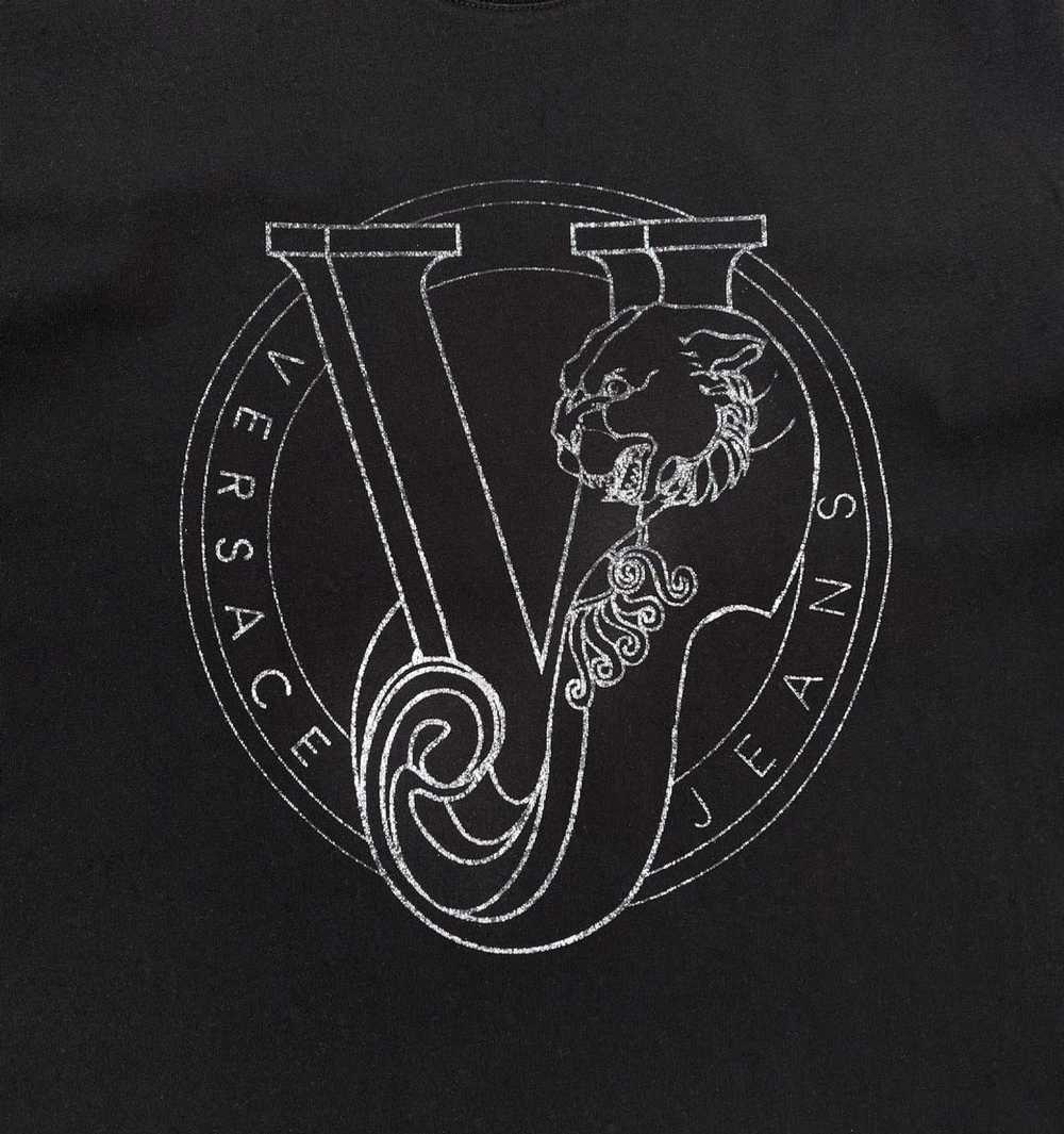 Luxury × Streetwear × Versace Versace Jeans logo … - image 2
