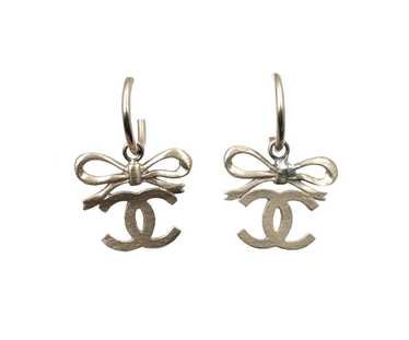 CHANEL CC Crystal Pearl Bow Drop Clip On Earrings Gold 323860