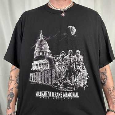 vietnam veterans memorial T-Shirt - Gem