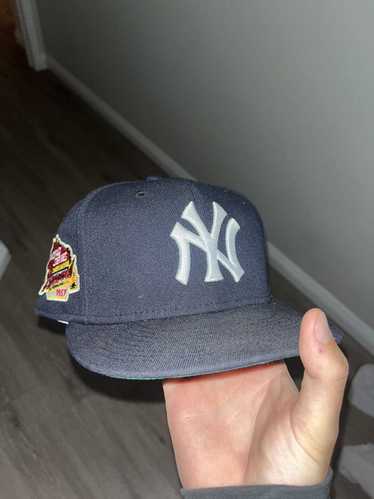 Close Zoom - 1987 New York Yankees Hat Transparent PNG - 1440x975