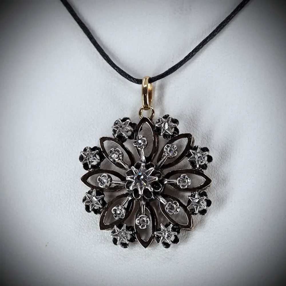 Early Victorian era fine pendant in 18K solid gol… - image 5