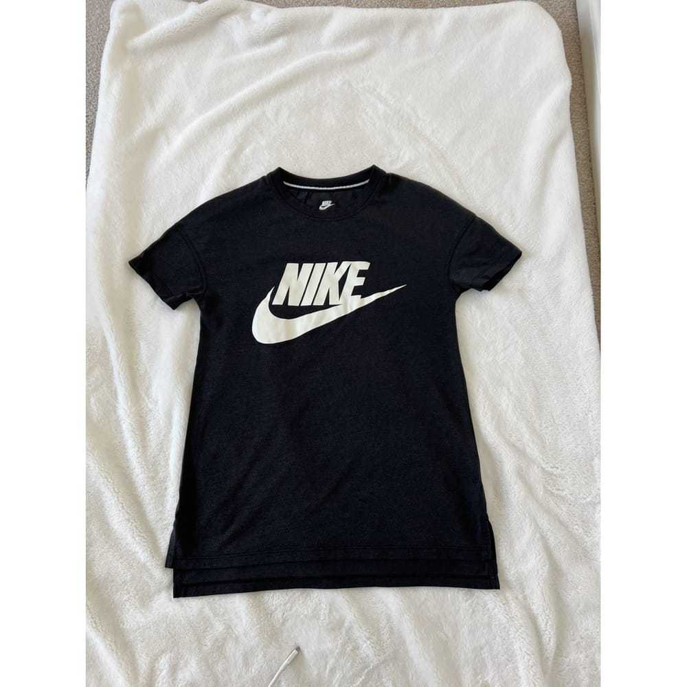 Nike T-shirt - image 3