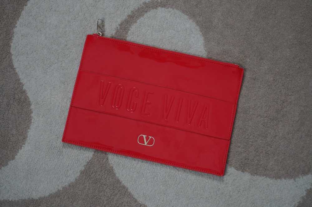 Valentino Valentino Voce Viva makeup cosmetic bag. - image 3