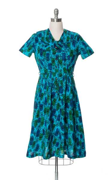 1960s Floral Rectangles Cotton Shirtwaist Dress | 