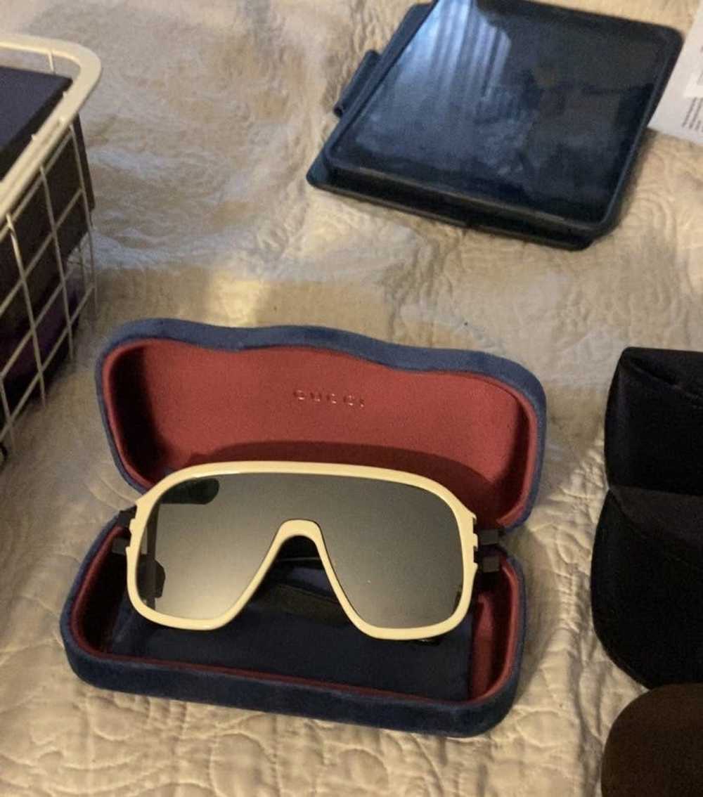 Gucci Tom ford sunglasses - image 2
