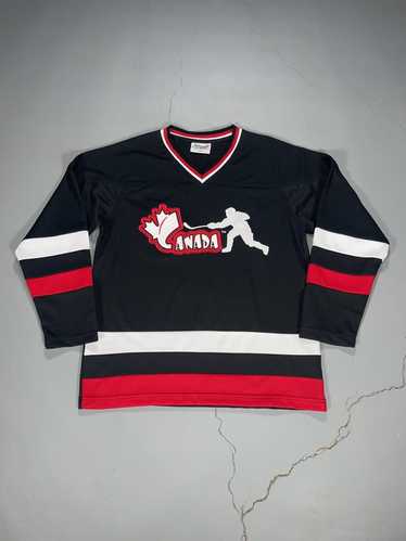 NWT-XL CONNOR McDAVID RED TEAM CANADA LICENSED IIHF NIKE HOCKEY JERSEY