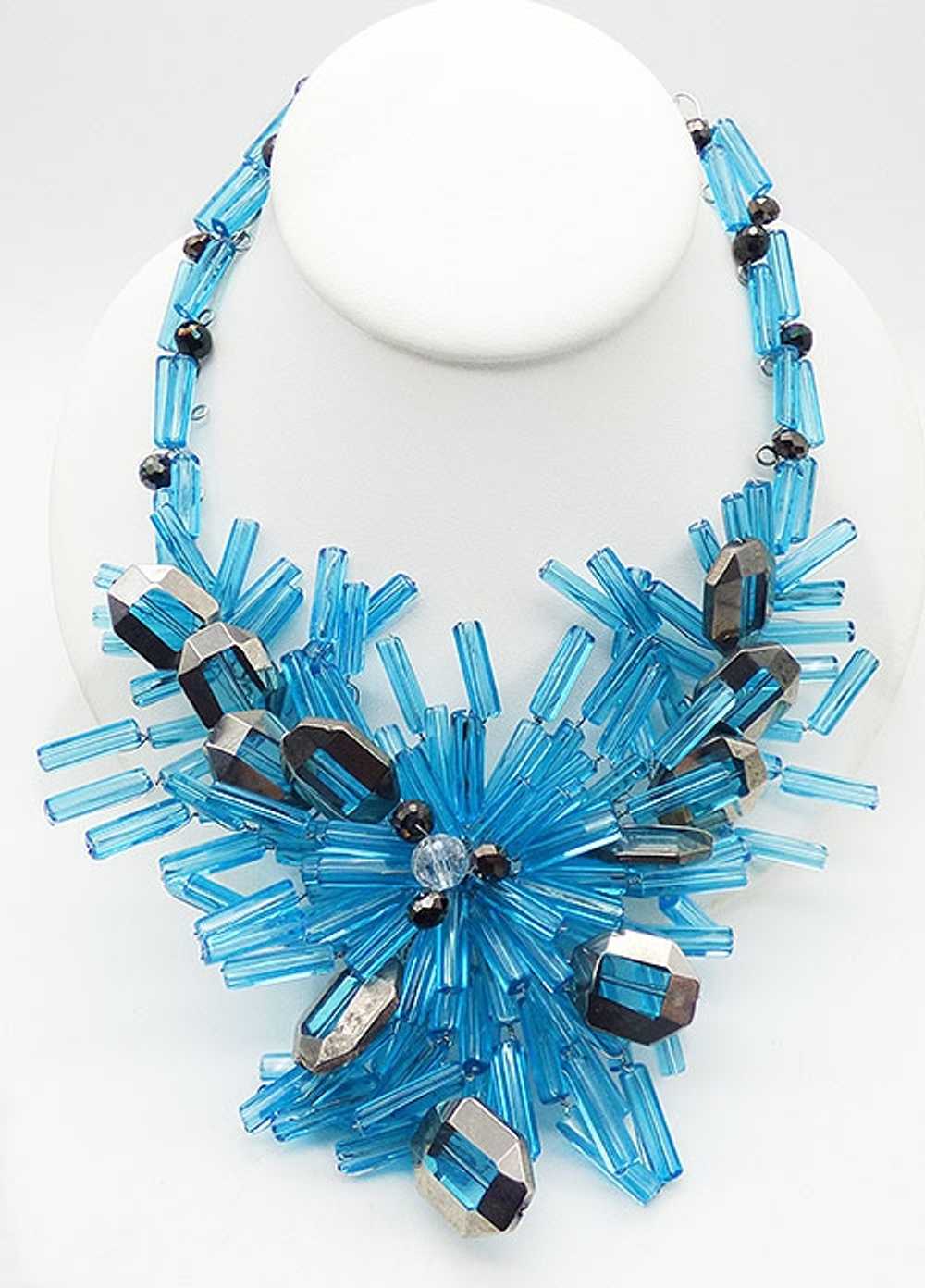 Vilaiwan Aqua Bead Starburst Statement Necklace - image 1