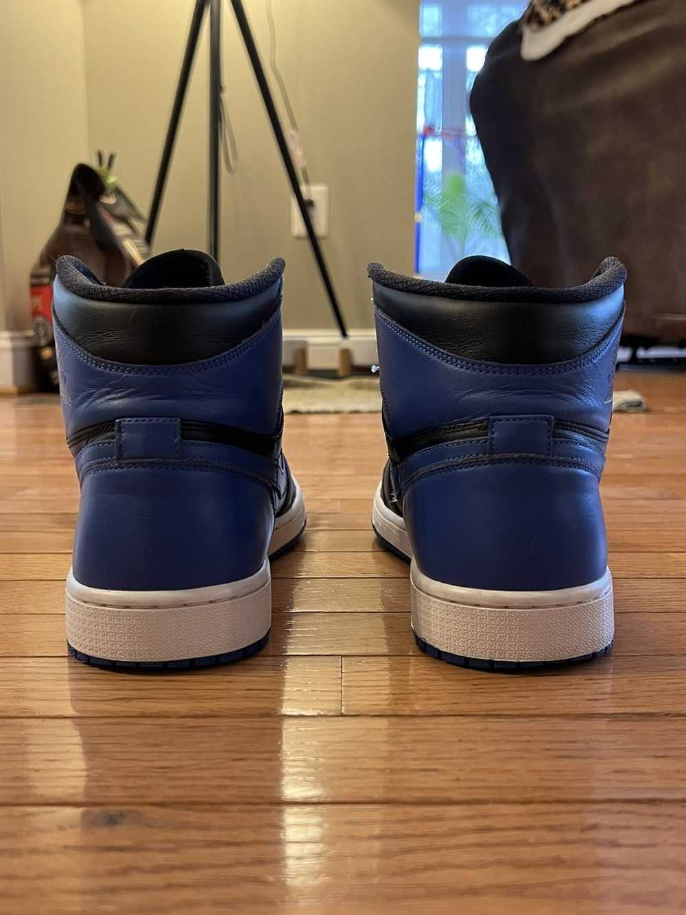 Nike Air Jordan 1 Royal Blue - image 4