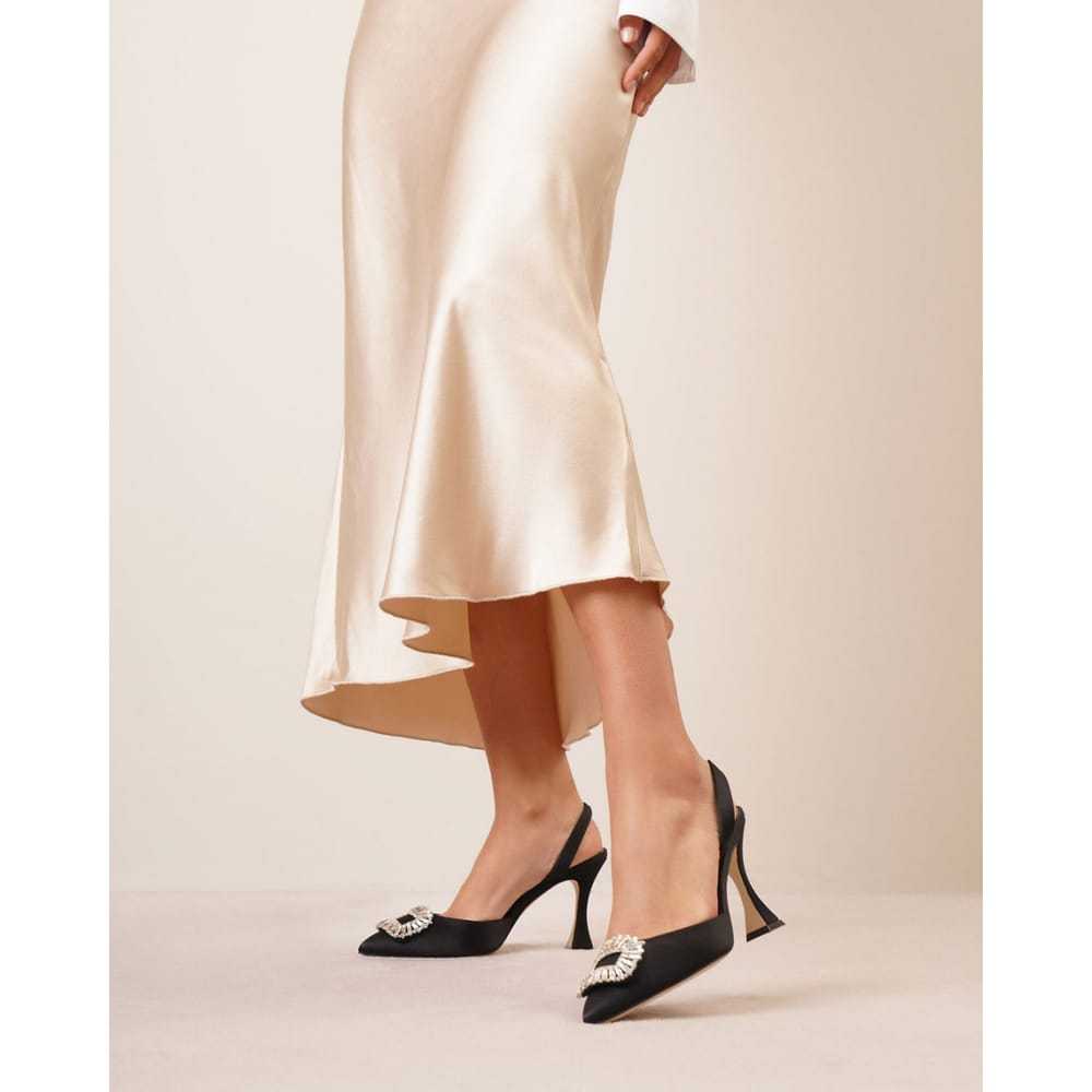 Manolo Blahnik Cloth heels - image 2