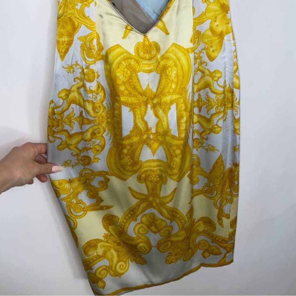 Versace Silk mid-length dress - image 11