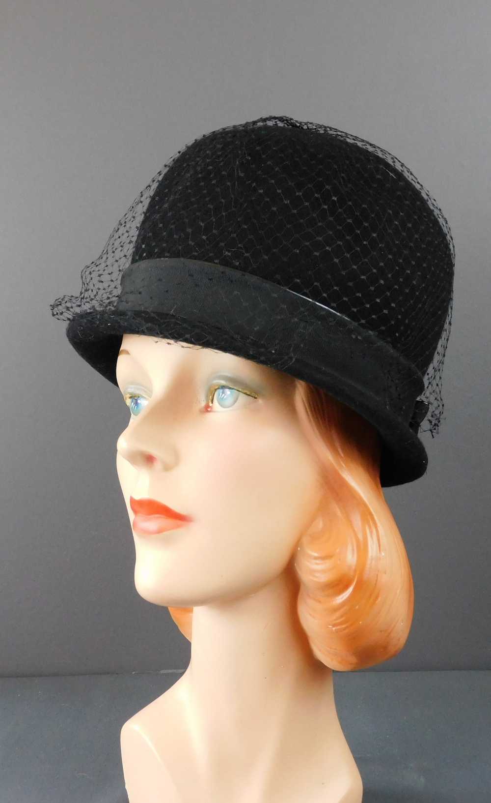 Vintage Black Felt Hat with Tall Rounded Top, Net… - image 1