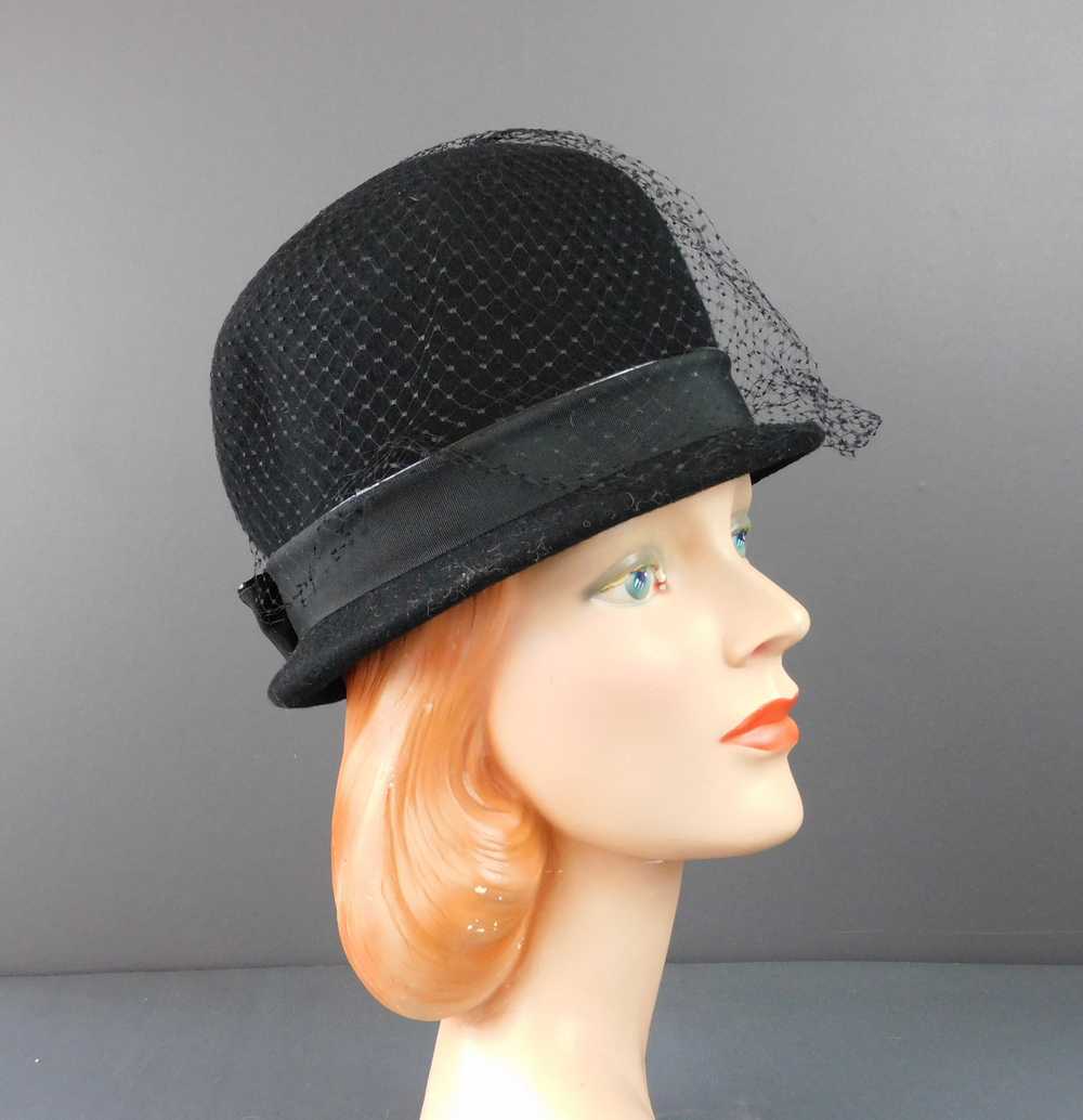 Vintage Black Felt Hat with Tall Rounded Top, Net… - image 4