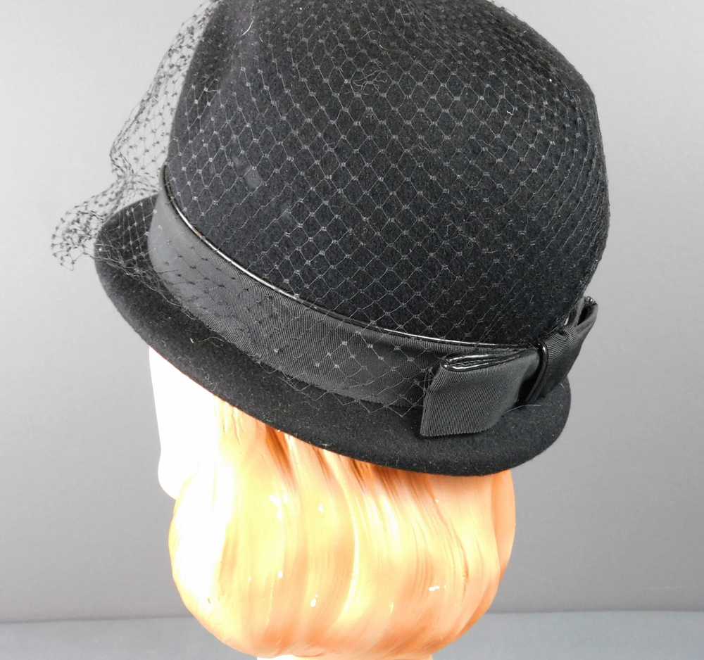 Vintage Black Felt Hat with Tall Rounded Top, Net… - image 7