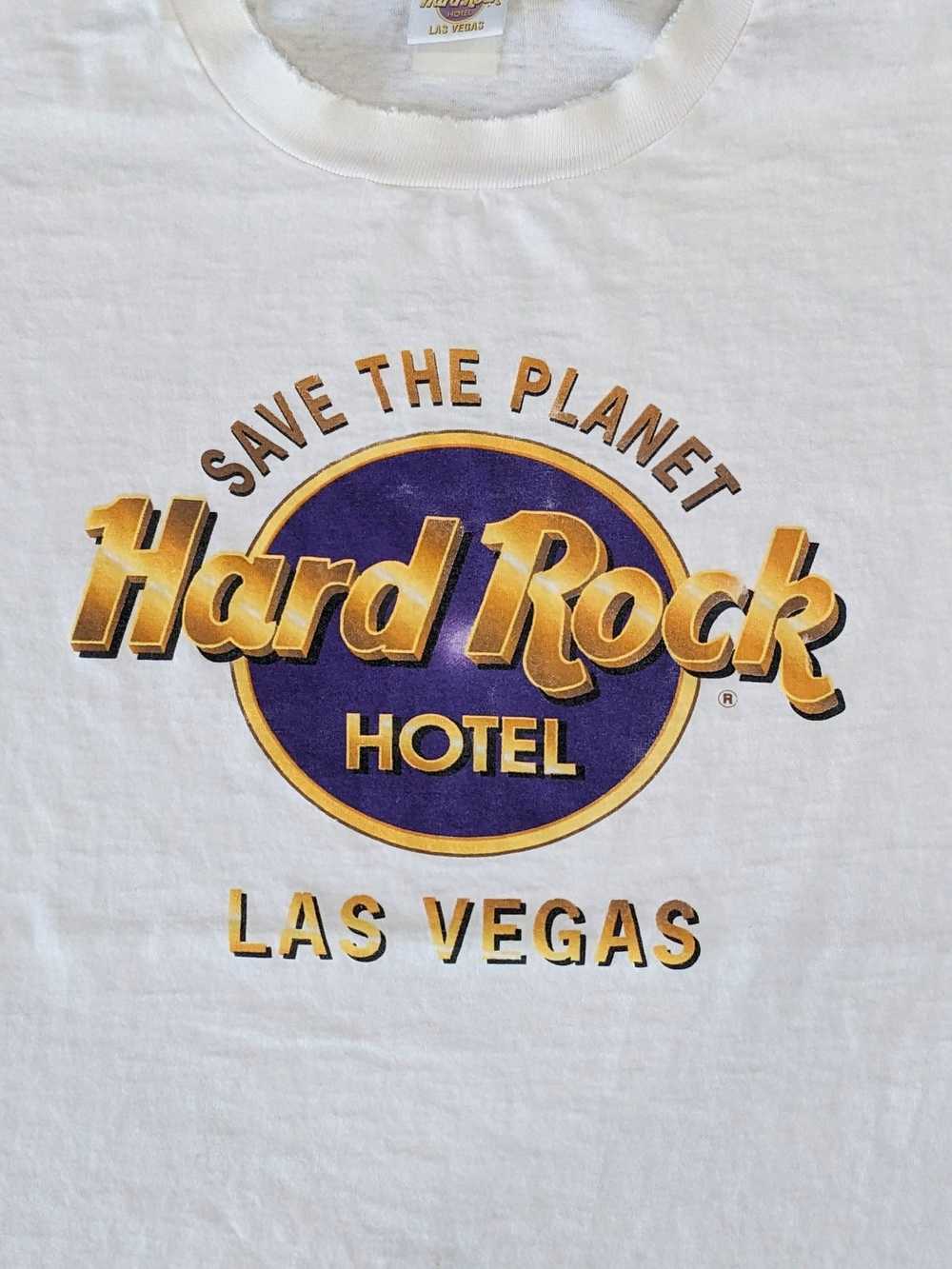 Hard Rock Cafe Men's Las Vegas T-Shirt in Cream - Size Large