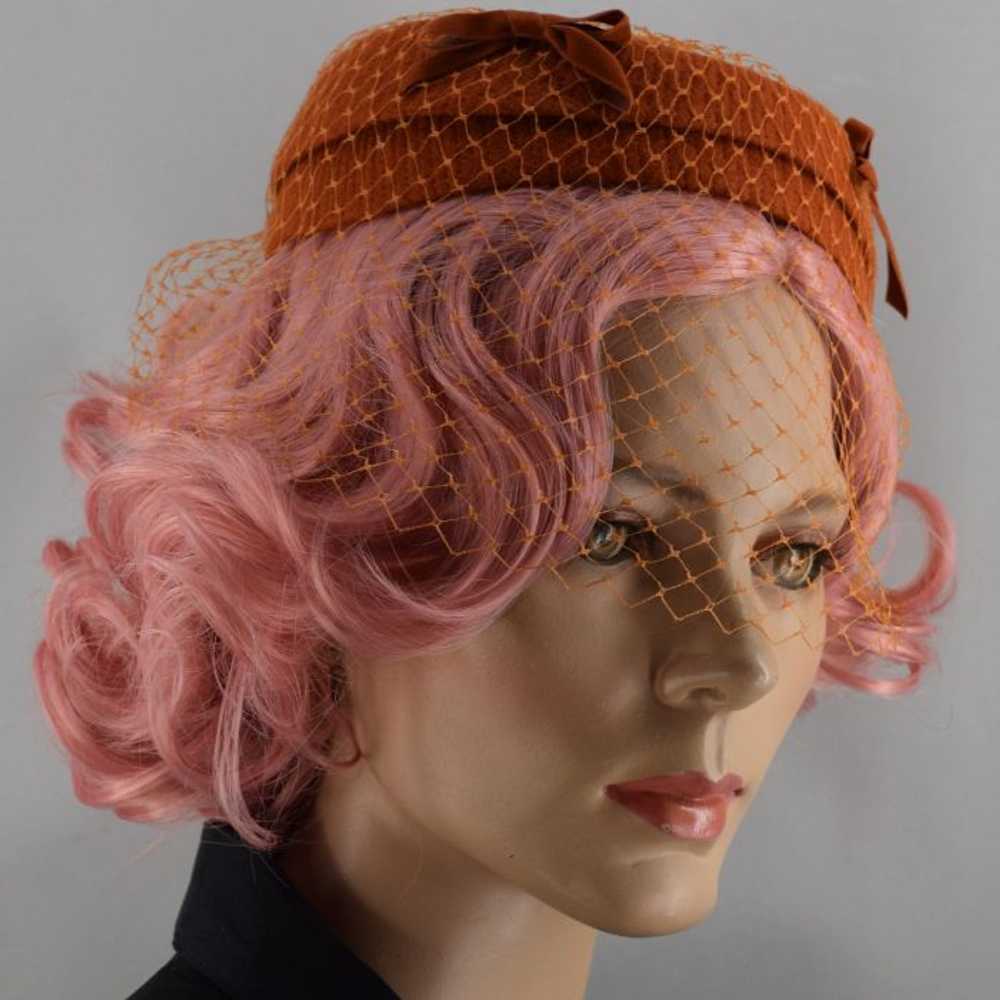 Terra Cotta Orange Vintage 60s Ringlet Hat with N… - image 8