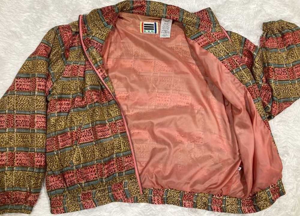 L/ 90’s Abstract Striped Silk Windbreaker Jacket,… - image 10