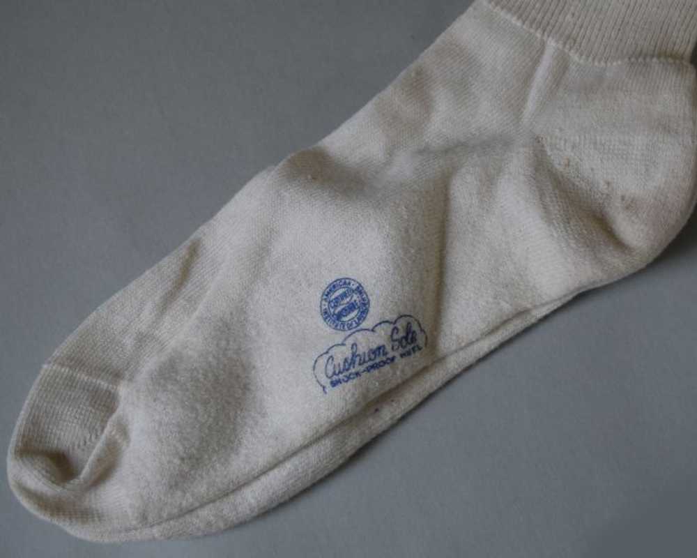 White Athletic Vintage 50s Mens Socks by Bear Bra… - image 10