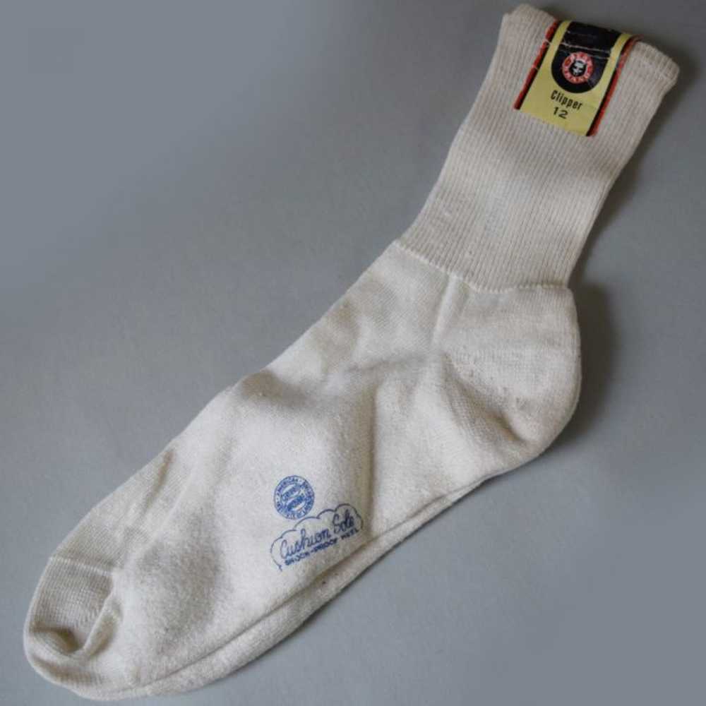 White Athletic Vintage 50s Mens Socks by Bear Bra… - image 1