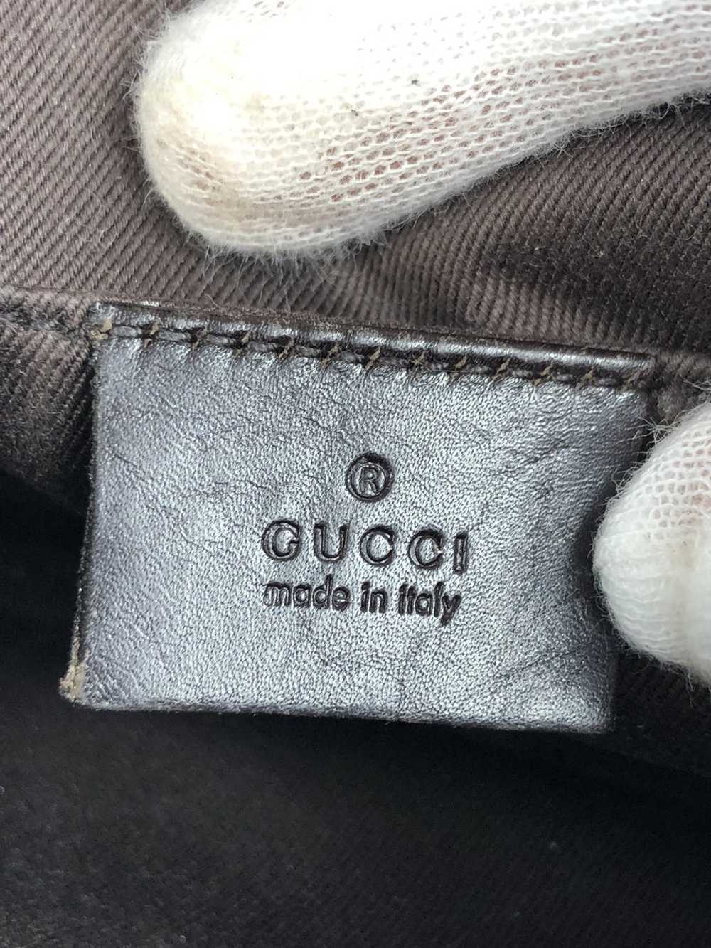 Gucci Gucci gg canvas monogram clutch bag - image 4