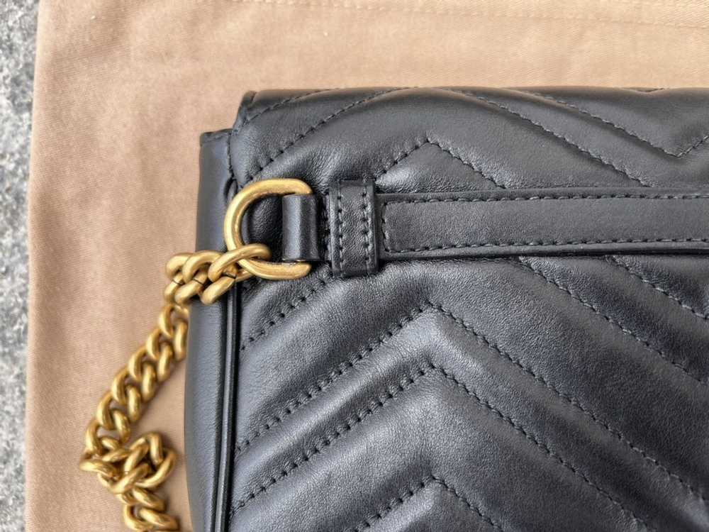 Gucci Matelassé Marmont Pearl Chain Belt Bag - image 4