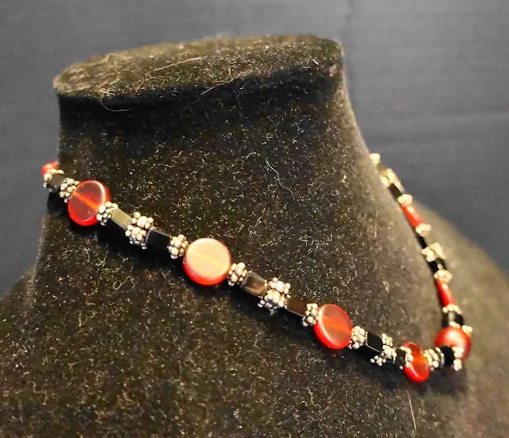 Black Red Glass Beads Necklace Toggle Clasp - image 5