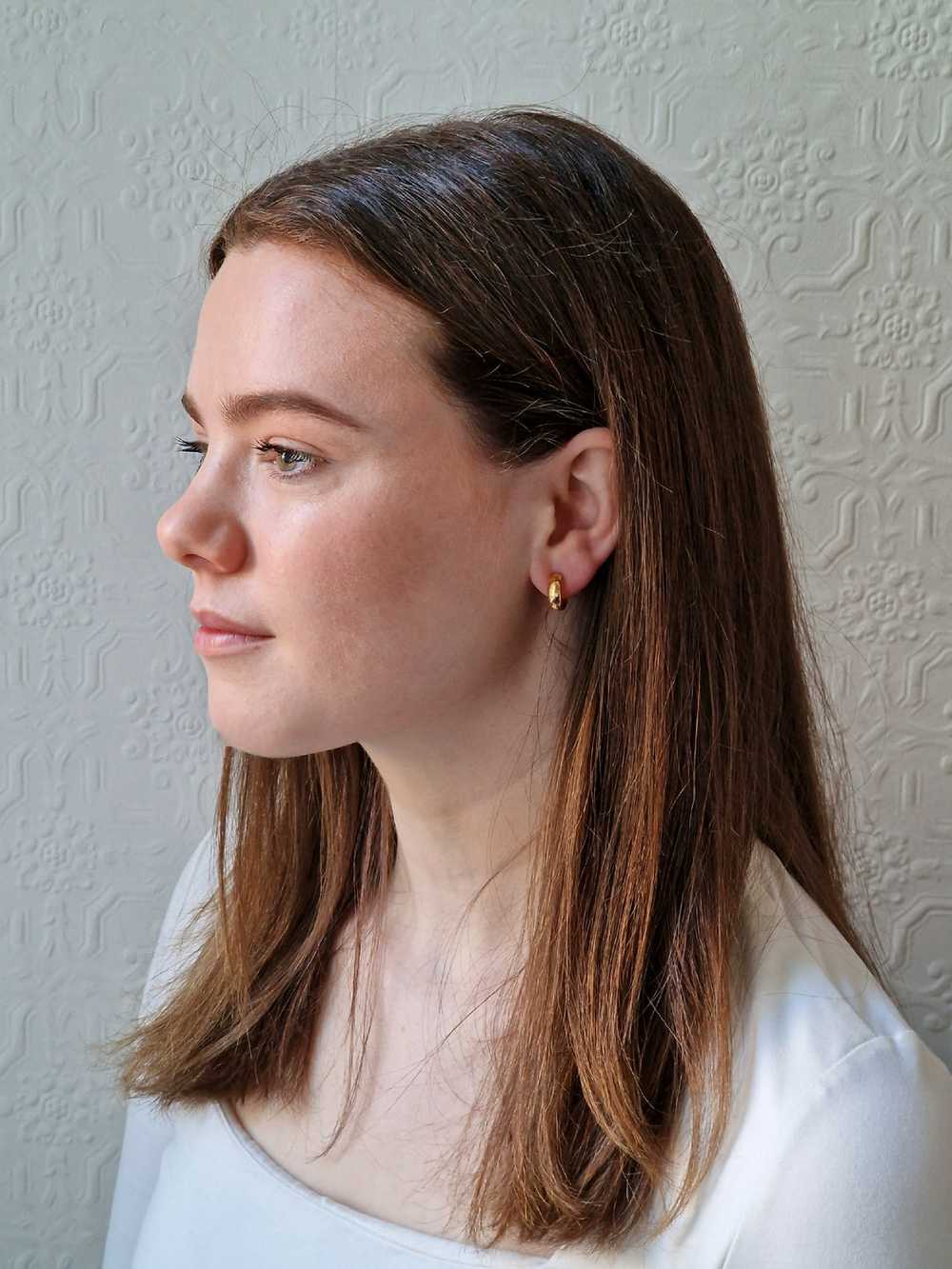 Vintage Gold Plated Minimal Micro Hoop Earrings - image 3