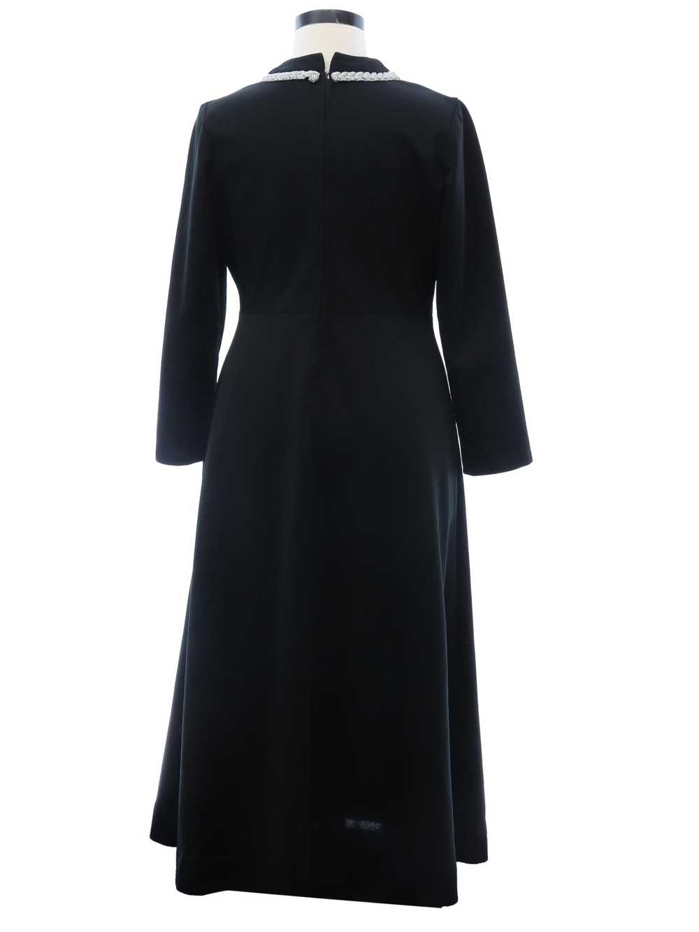 1960's Mod Knit Dress - image 3