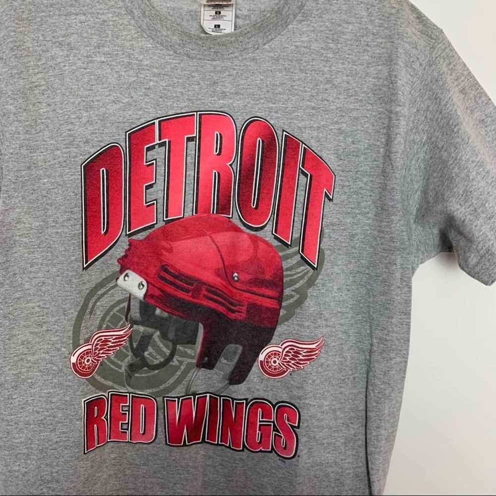 Vintage Vintage Detroit Red Wings Hockey Tee Shir… - image 2