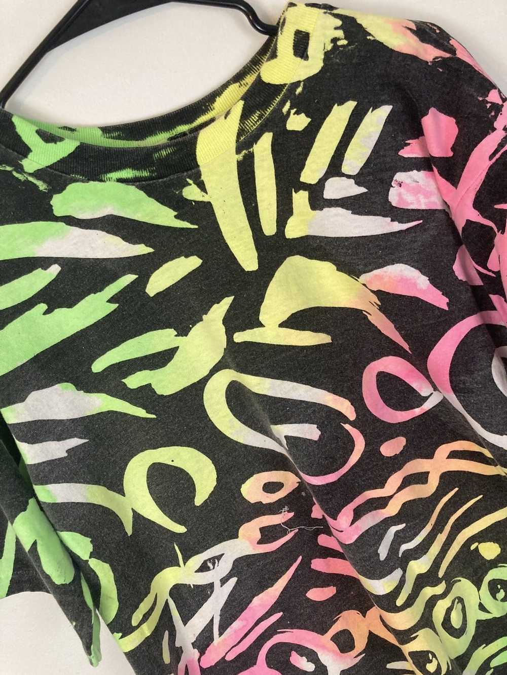 Vintage Unbranded Neon Abstract T-Shirt - image 4