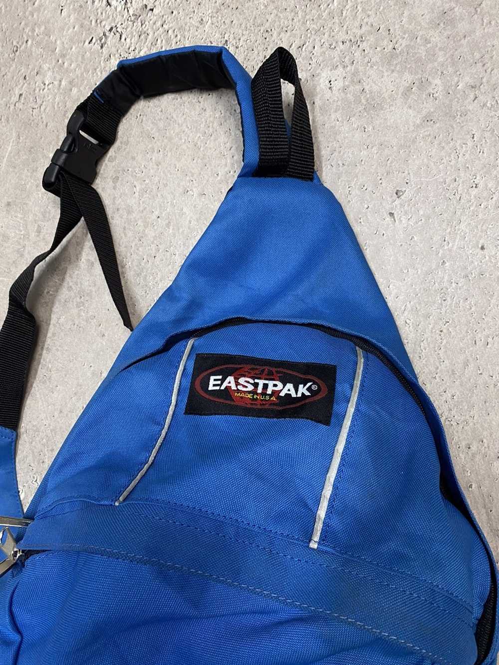 Eastpak × Streetwear × Vintage Vintage Y2K Sling … - image 5