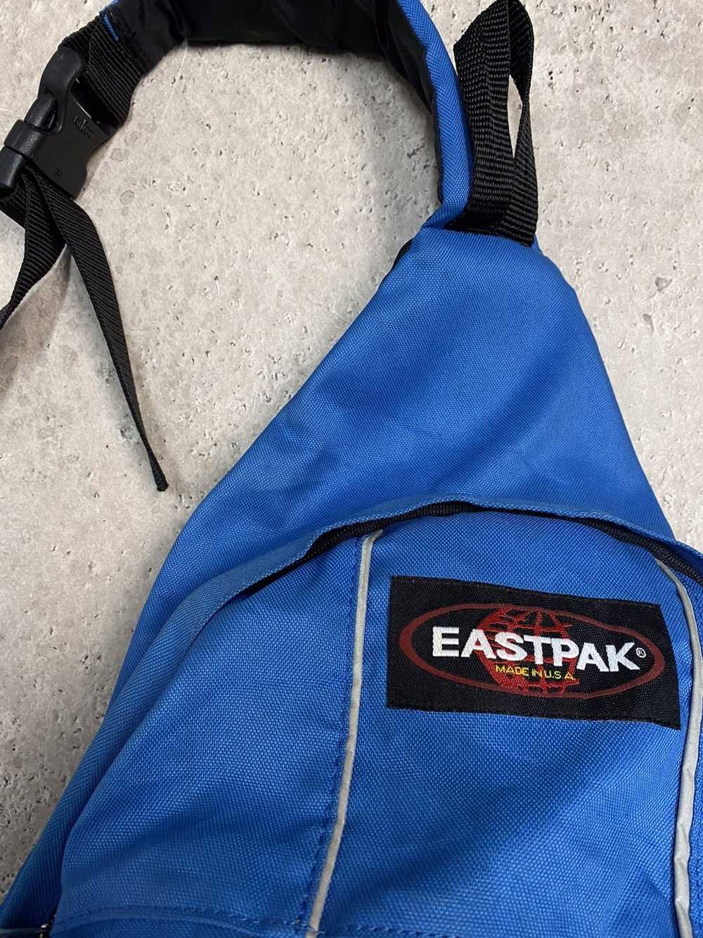 Eastpak × Streetwear × Vintage Vintage Y2K Sling … - image 6