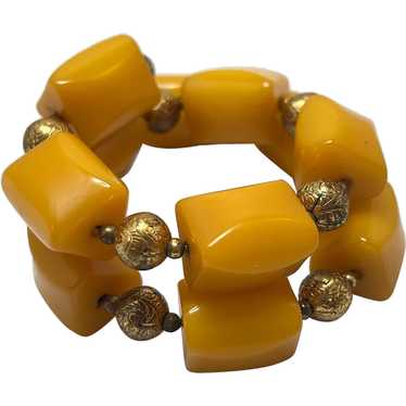 Vintage Butterscotch Bakelite and Rose Beads Wrap 