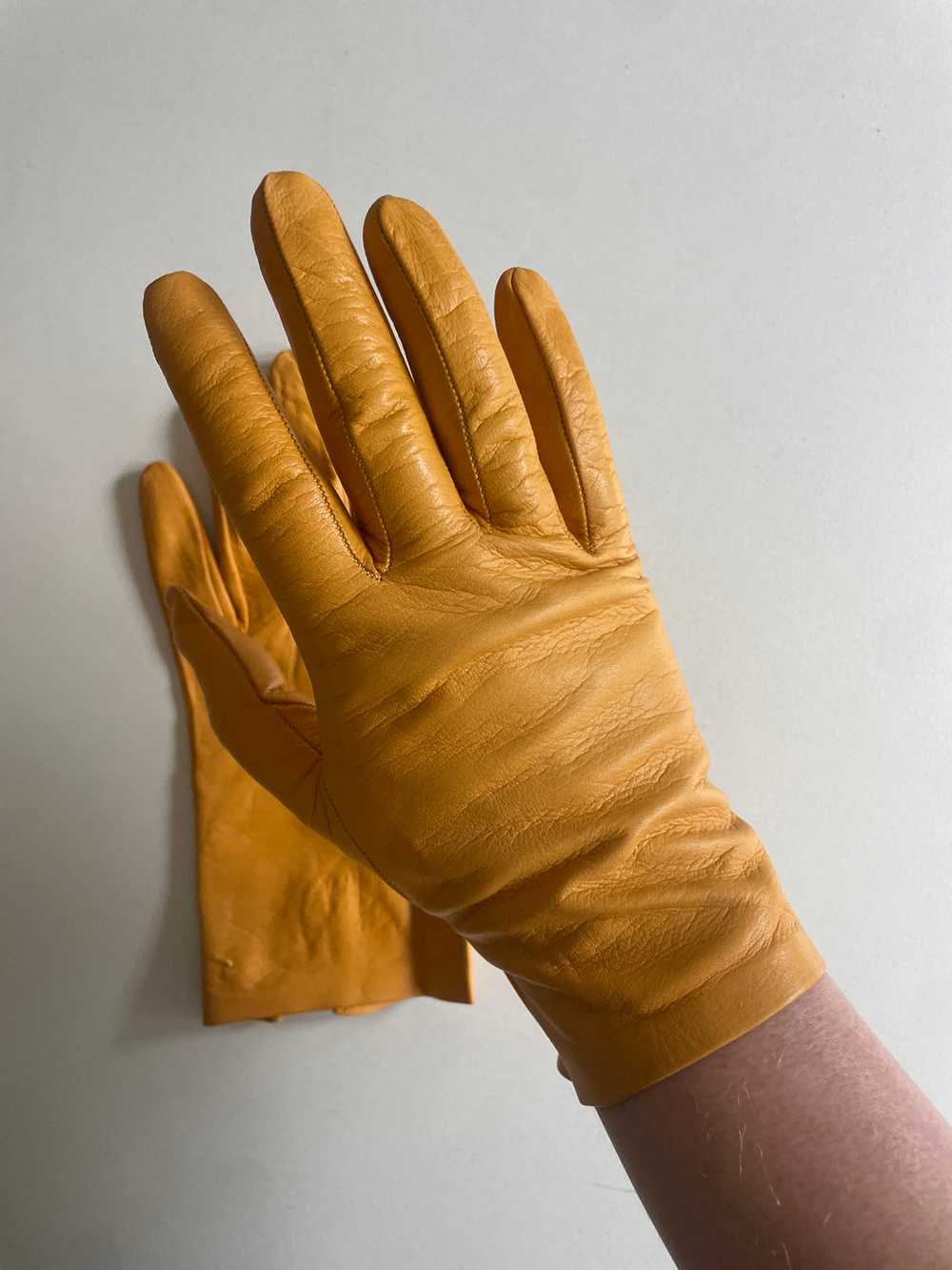 Vintage Mustard Yellow Kid Leather Gloves - image 2