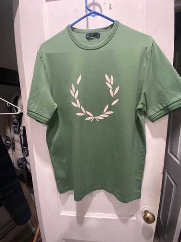 Fred Perry Fred Perry Partial Laurel Wreath Tee(Gr