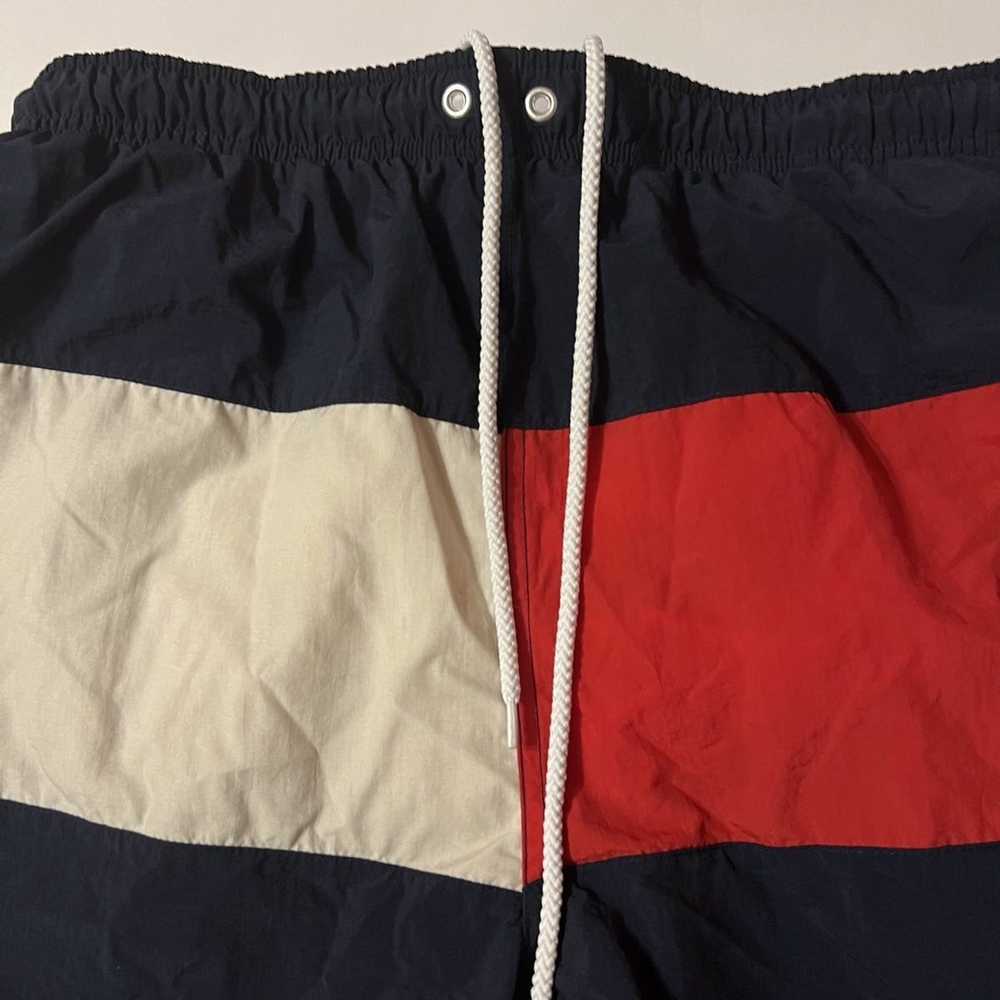 Tommy Hilfiger Tommy Hilfiger shorts pants big fl… - image 2