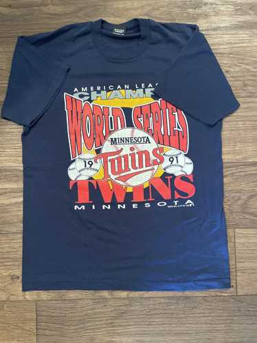 Vintage Minnesota Twins Mlb Large 1991 World Series Champions Minnesota  Twins Baseball Unisex Sweatshirt