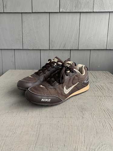 Nike × Streetwear × Vintage 2000s Nike Brown Runni