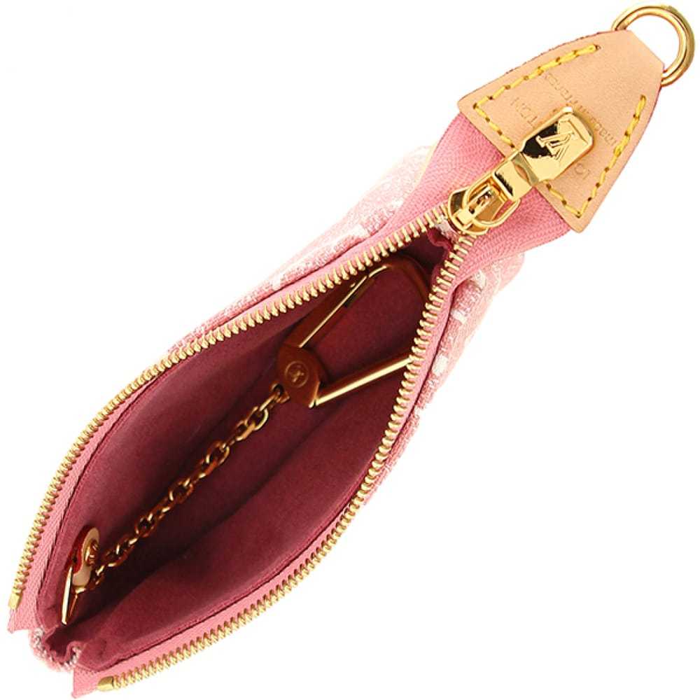 Louis Vuitton Pochette Accessoire leather clutch … - image 4